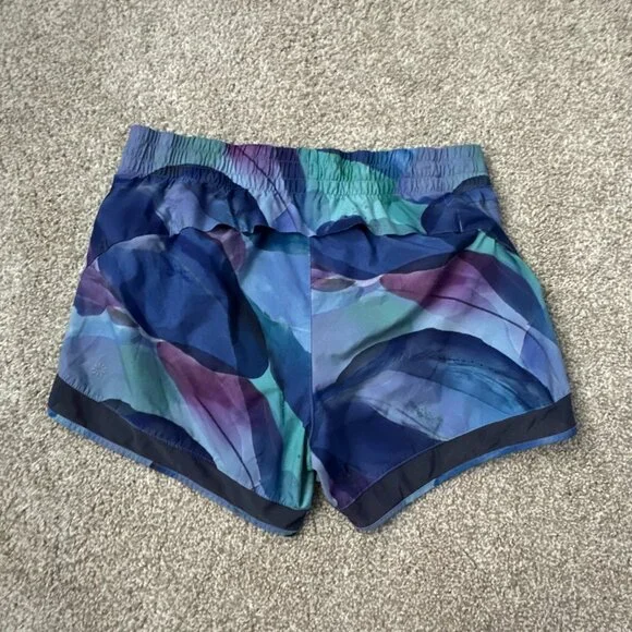 athleta make a splash mesh racer run 4" short 🤍 m - Picture 9 of 16